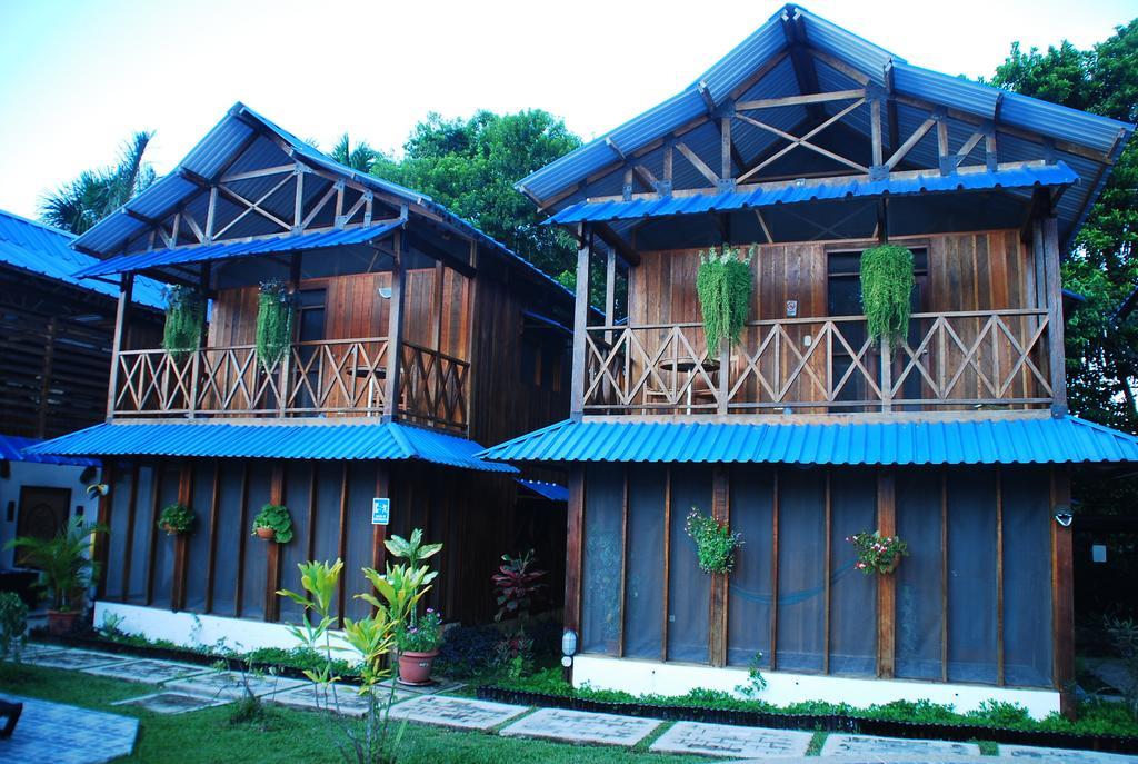 Hotel Utüane Leticia Exterior foto