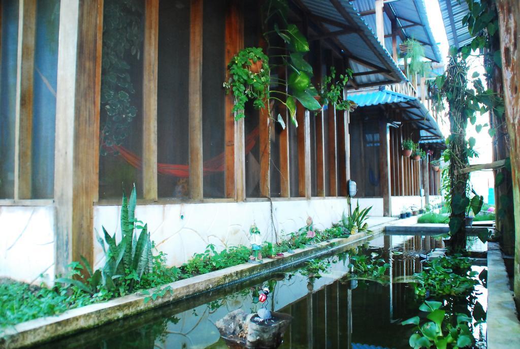 Hotel Utüane Leticia Exterior foto