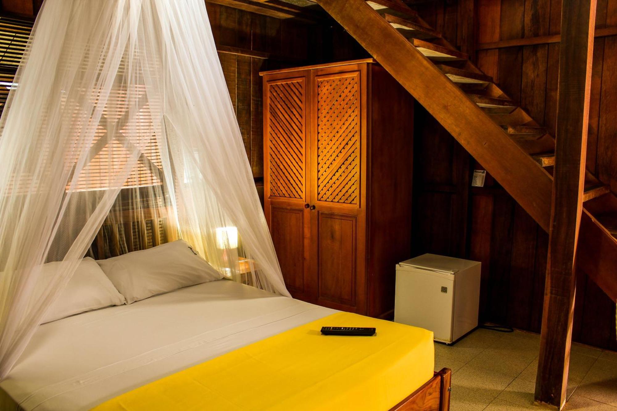 Hotel Utüane Leticia Zimmer foto
